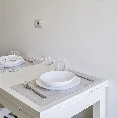 Italianway Easy - Voghera 11 A * Milano